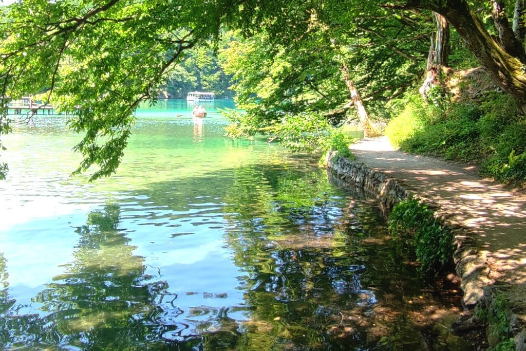 Plitvices Lakes path
